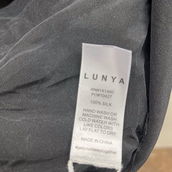 Lunya Washable Silk Robe | Size M - Picture 11 of 12